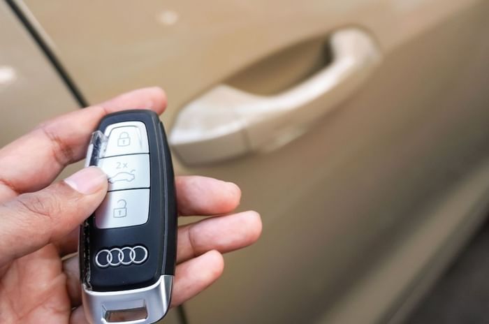 Audi Q8 key